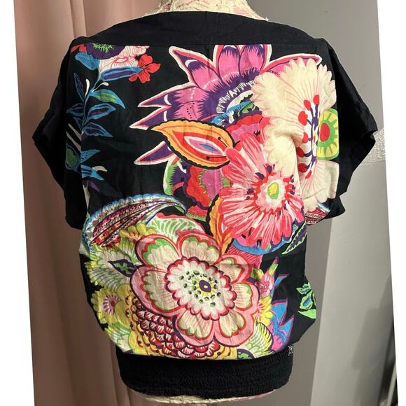 Desigual Tops - EUC Desigual Blouse Sz Black Multicolored Floral Print Sz Large 100% Cotton